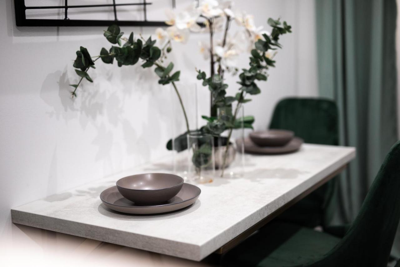 Apartma Roberto Boutique *